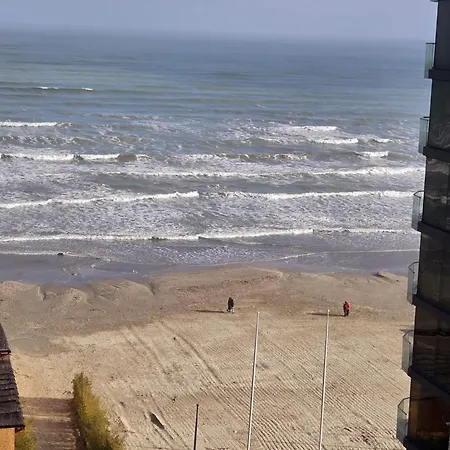 Zen Promenada Mamaia Nord Апартаменты