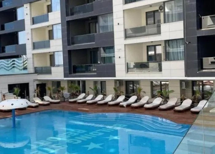 Zen Promenada Mamaia Nord 3*